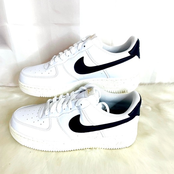 New Women’s Nike Air Force 1 ‘07 Next Nature Navy Blue Size 8.5 main image 7